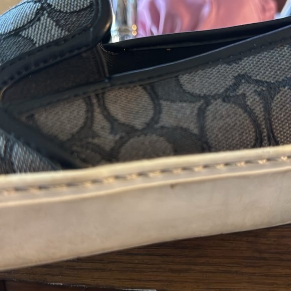 Black coach size 7.5 - Picture 2 of 3